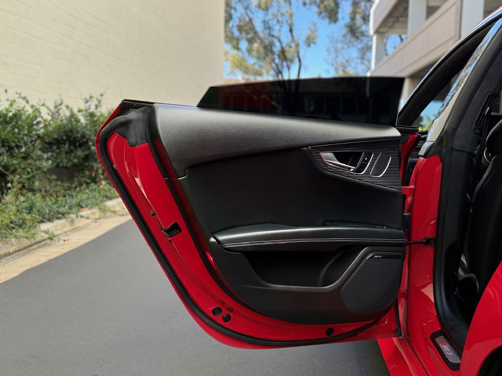 2015 Audi RS7 Image 27