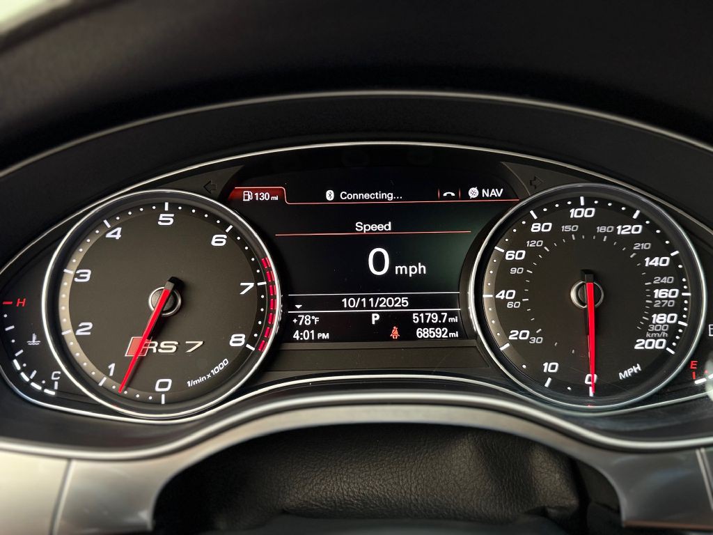 2015 Audi RS7 Image 38