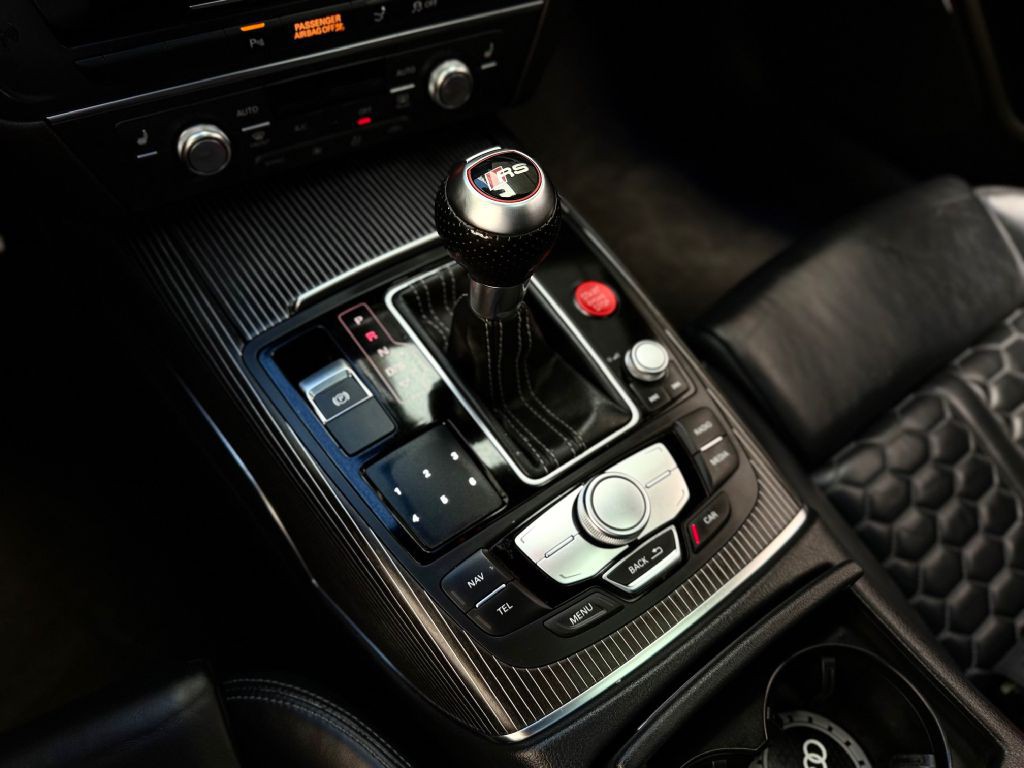 2015 Audi RS7 Image 42