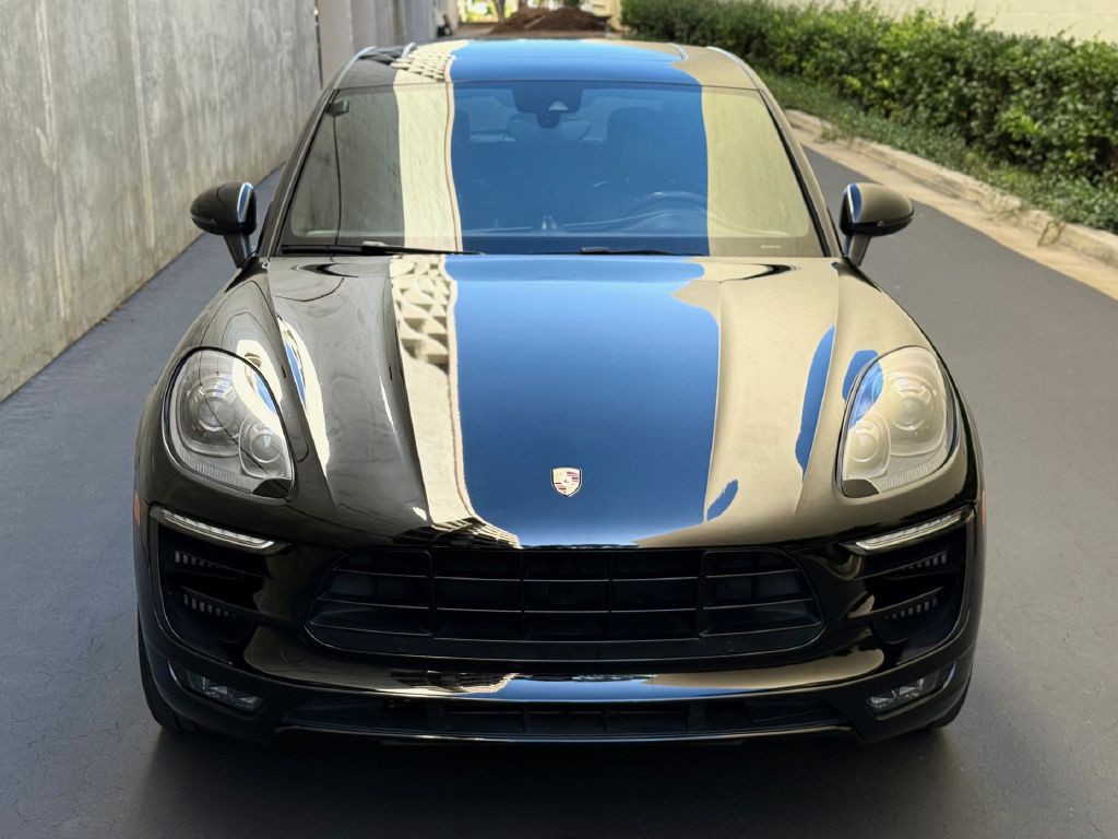 2018 Porsche Macan Image 3