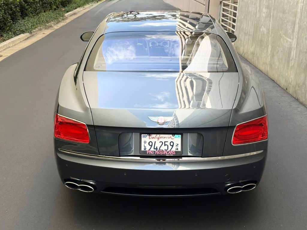2016 Bentley Flying Spur Image 16