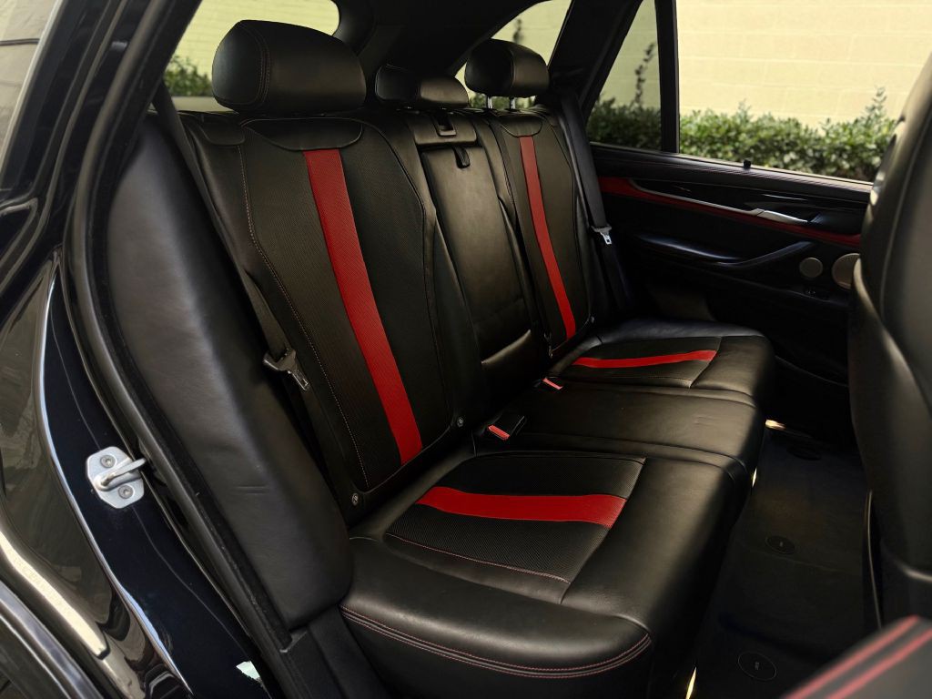 2018 BMW X5 Image 34