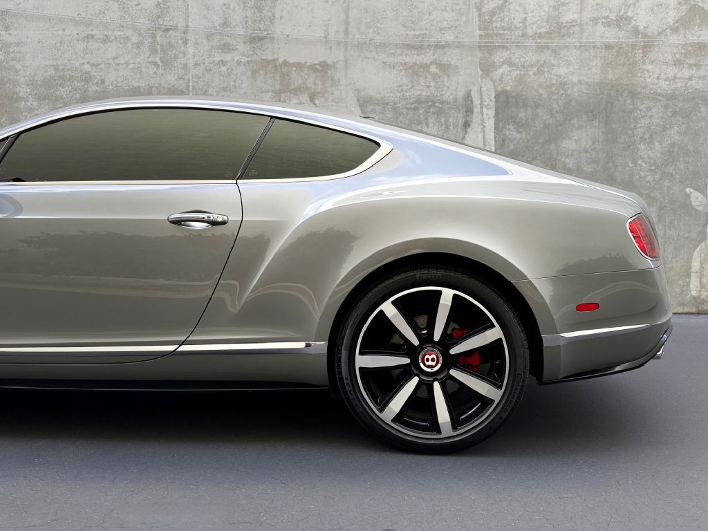 2015 Bentley Continental Image 12
