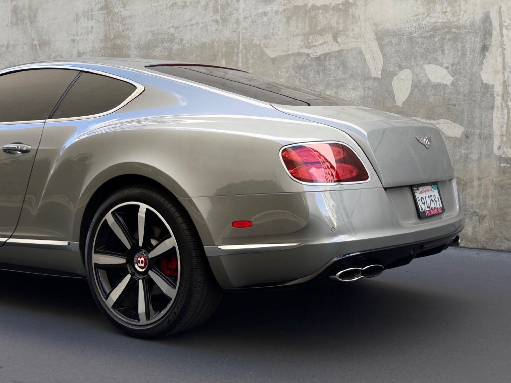 2015 Bentley Continental Image 18