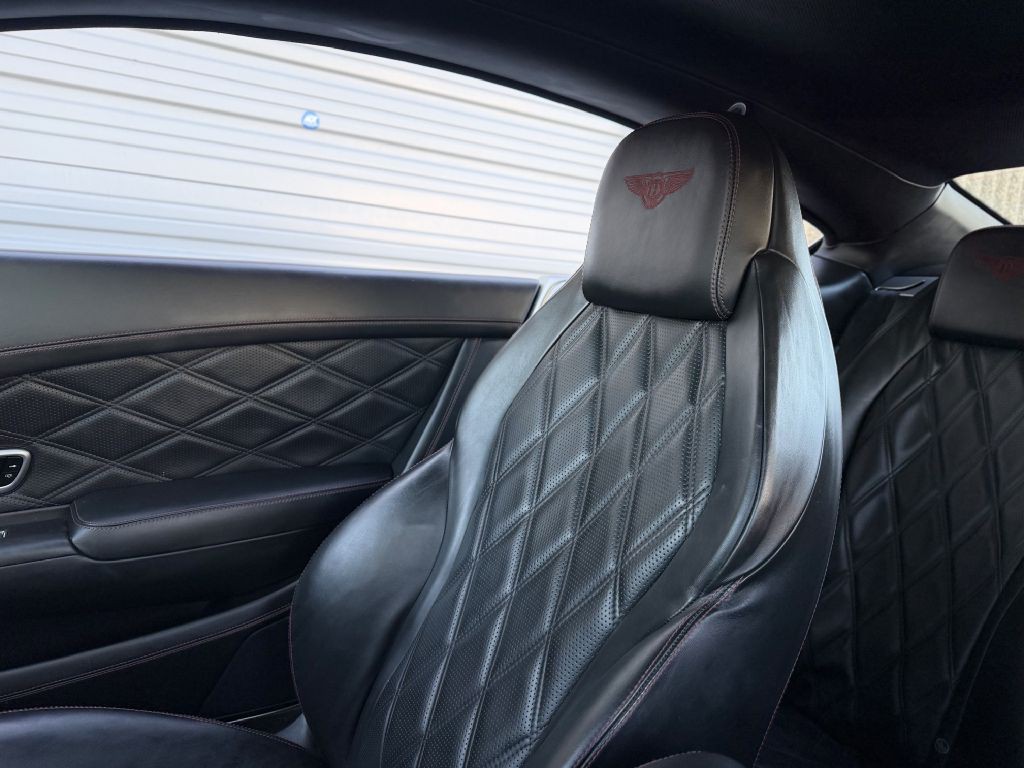 2015 Bentley Continental Image 14