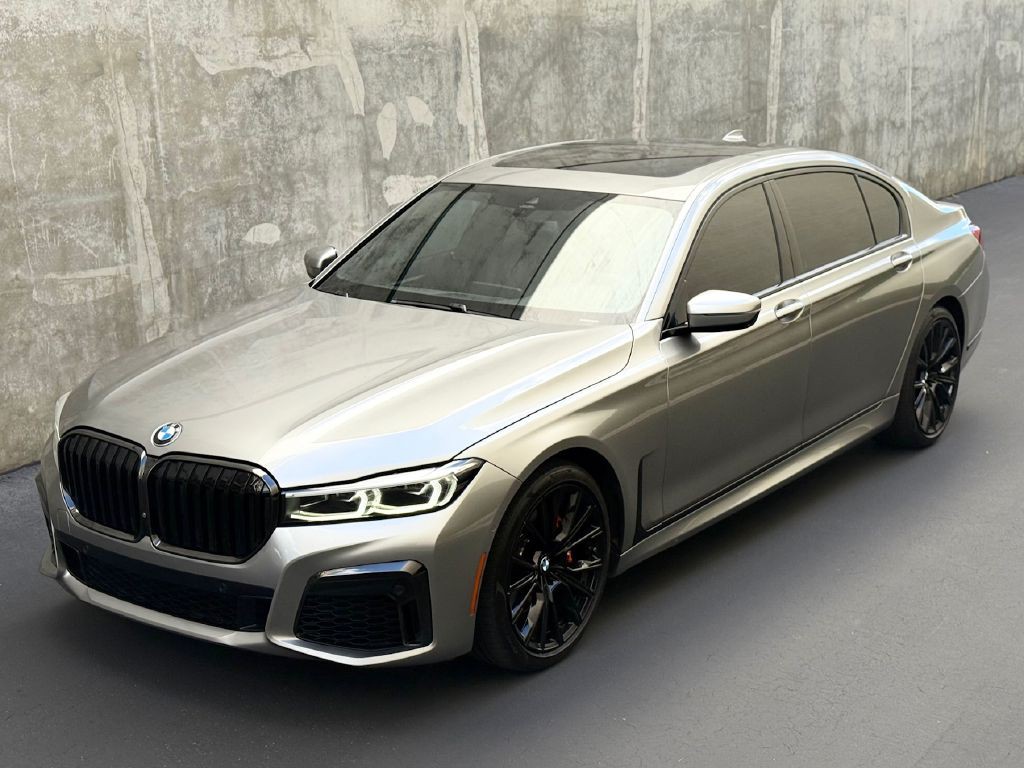 2021 BMW 7 Series Image 2