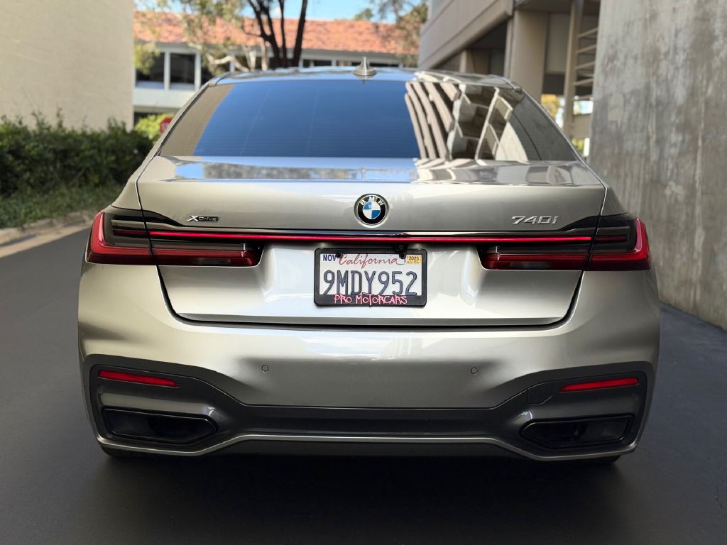 2021 BMW 7 Series Image 10