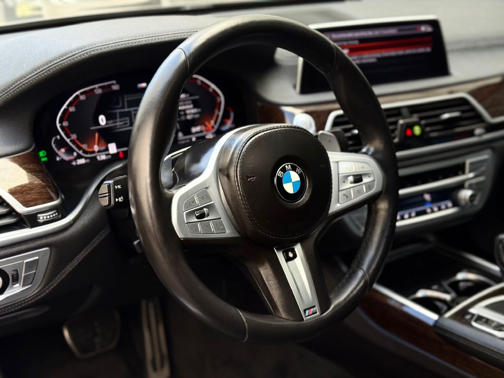 2021 BMW 7 Series Image 21