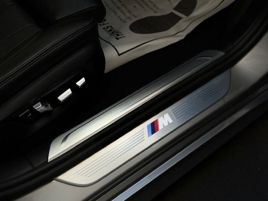2021 BMW 7 Series Image 31