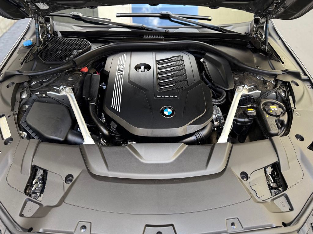 2021 BMW 7 Series Image 42