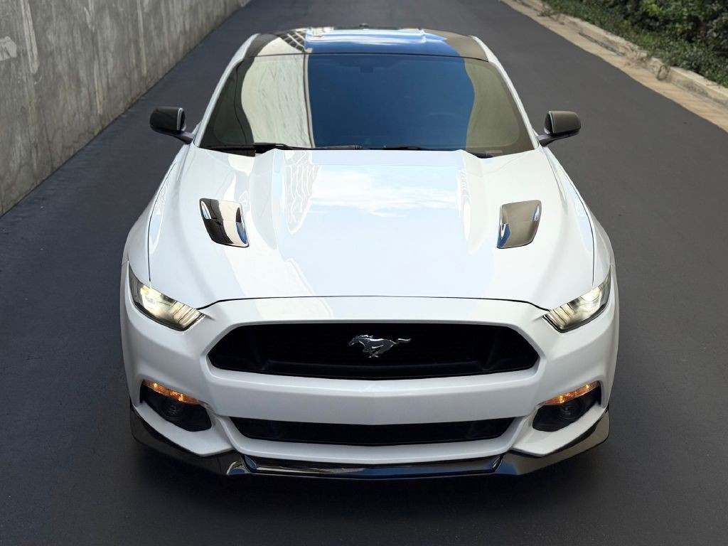 2016 Ford Mustang Image 3