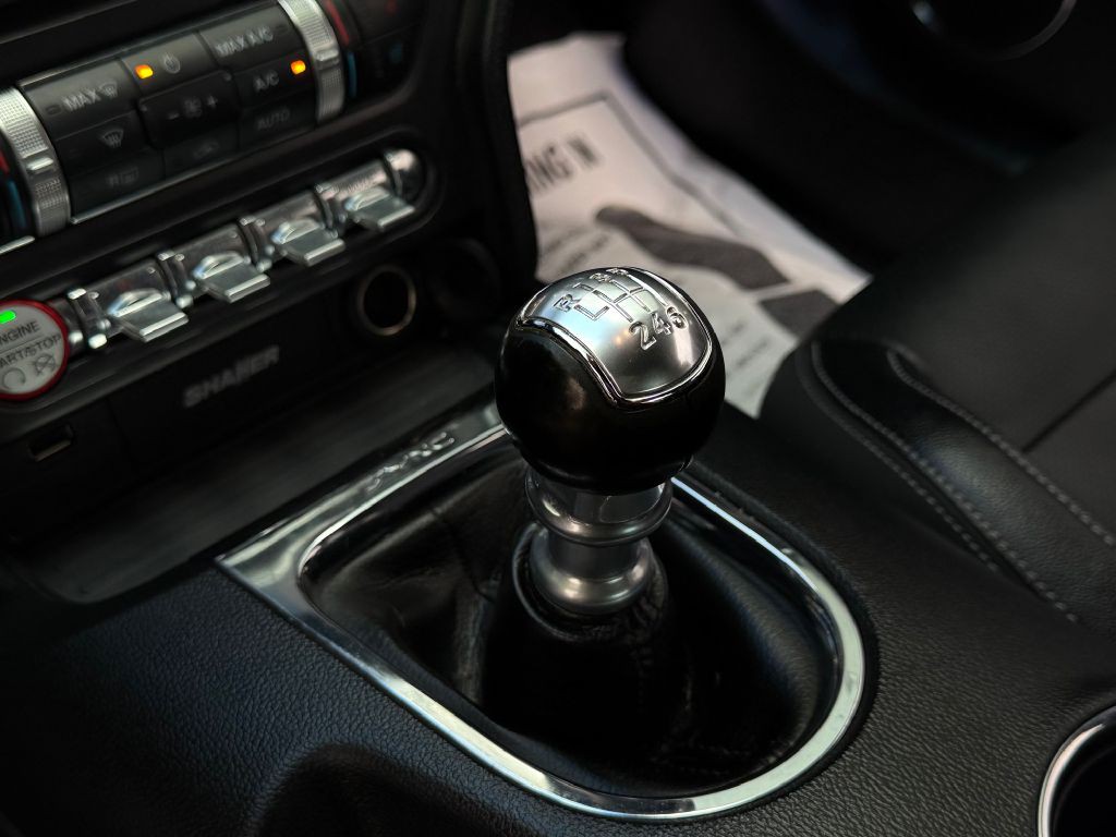 2016 Ford Mustang Image 22