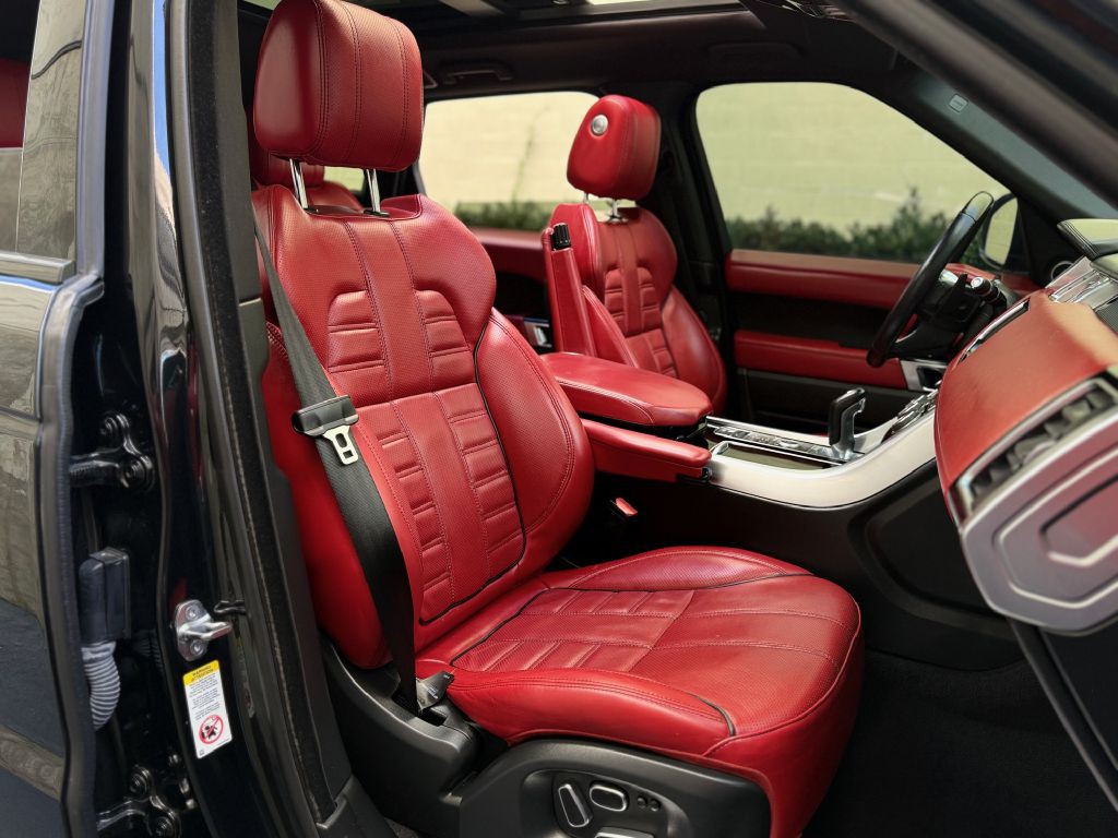 2014 Land Rover Range Rover Sport Image 32