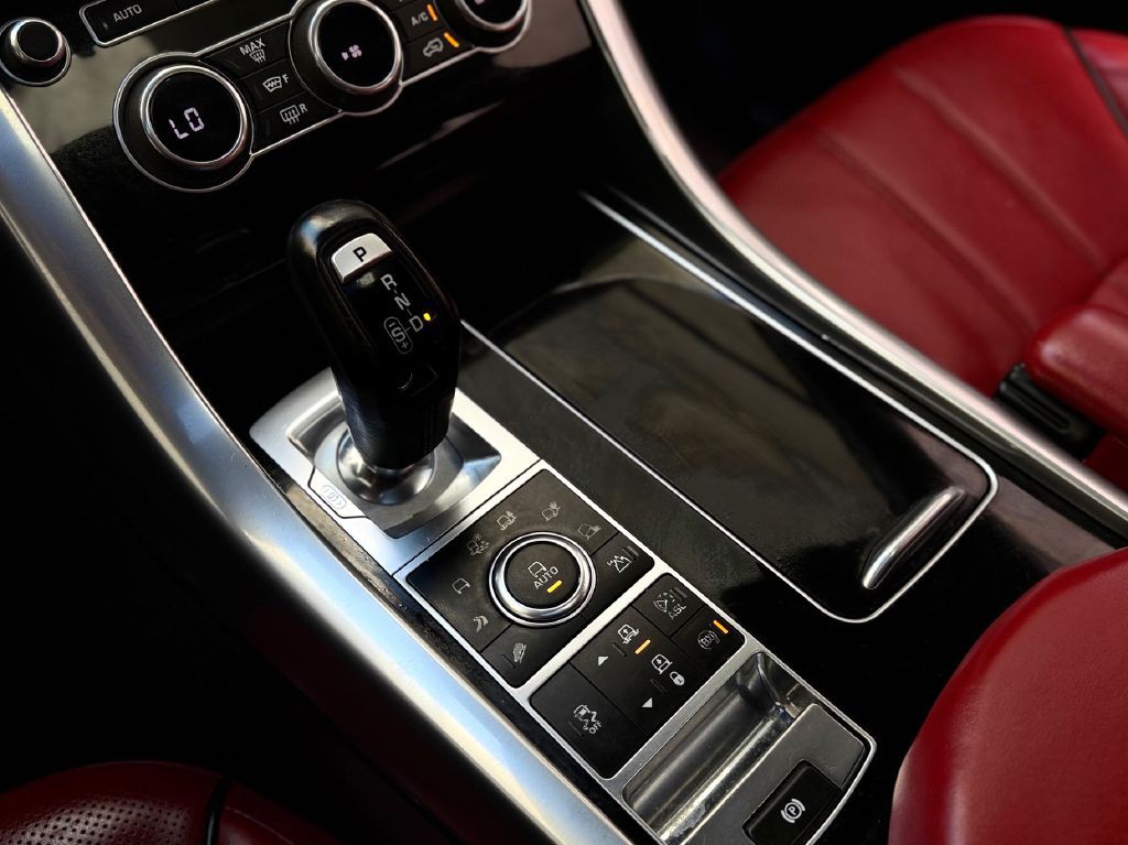 2014 Land Rover Range Rover Sport Image 34