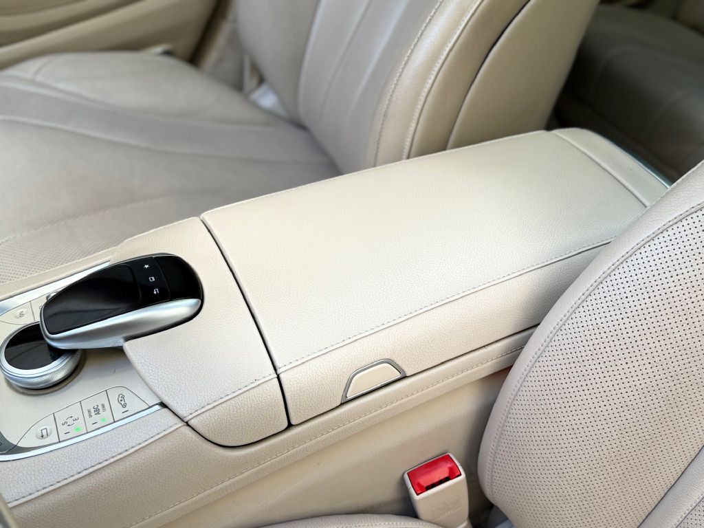 2015 Mercedes-Benz S-Class Image 21