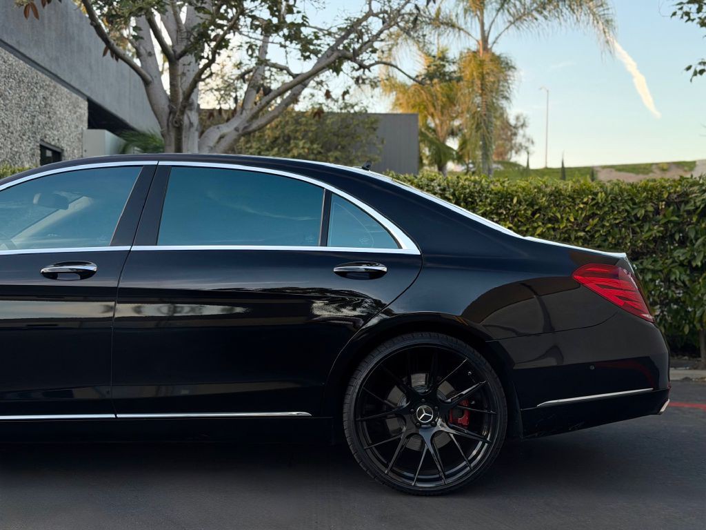 2015 Mercedes-Benz S-Class Image 15