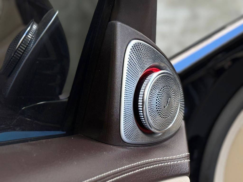 2015 Mercedes-Benz S-Class Image 18