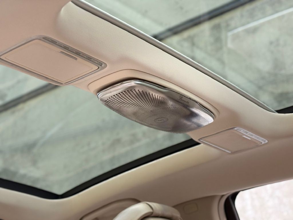 2015 Mercedes-Benz S-Class Image 28