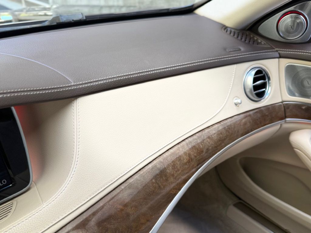 2015 Mercedes-Benz S-Class Image 36