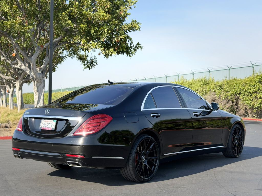 2015 Mercedes-Benz S-Class Image 9