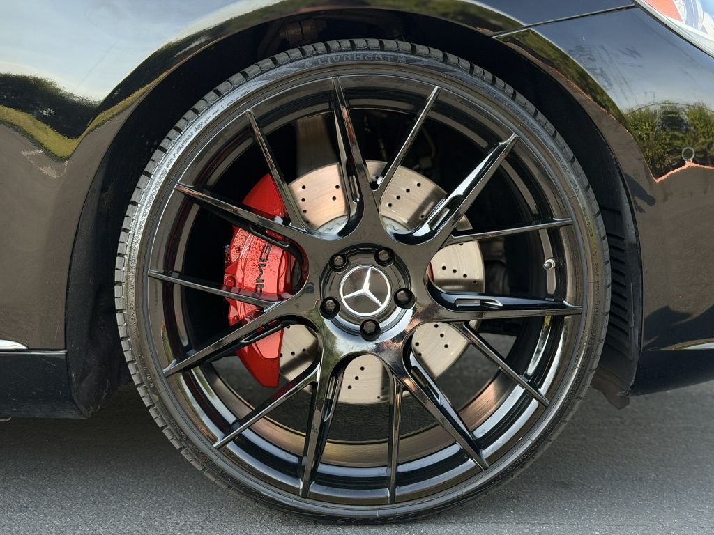 2015 Mercedes-Benz S-Class Image 12