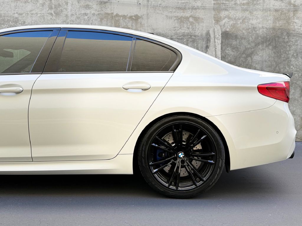 2019 BMW M5 Image 13