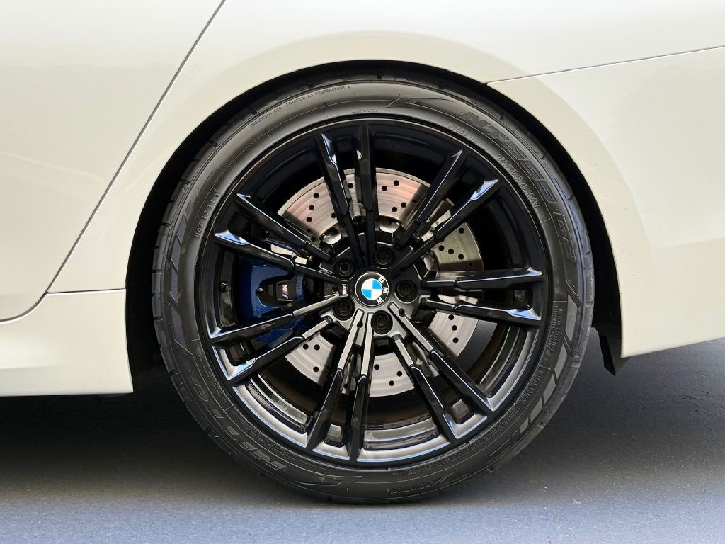2019 BMW M5 Image 15