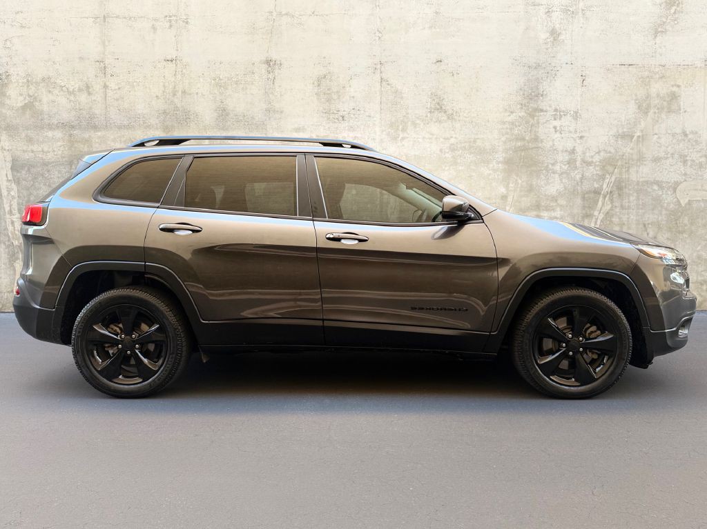 2016 Jeep Cherokee Image 7