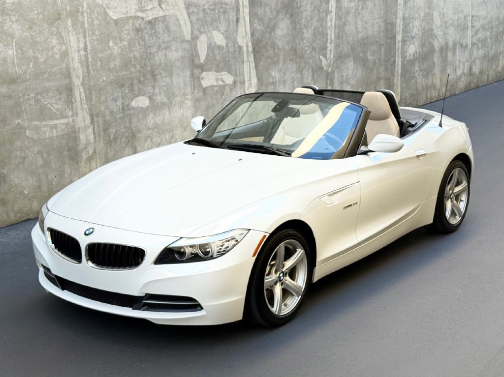 2013 BMW Z4 Image 3