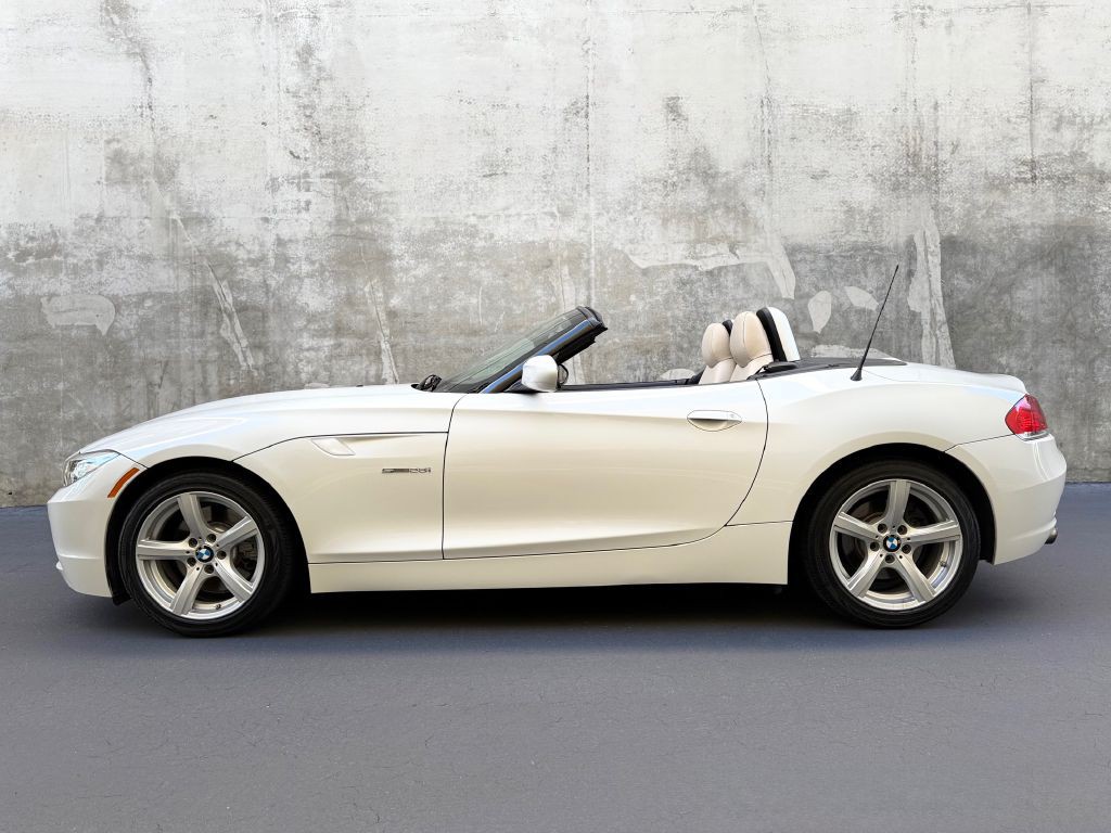 2013 BMW Z4 Image 16