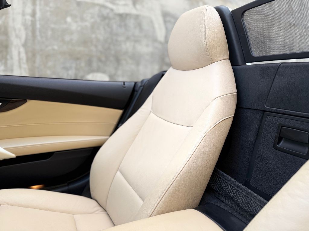 2013 BMW Z4 Image 24