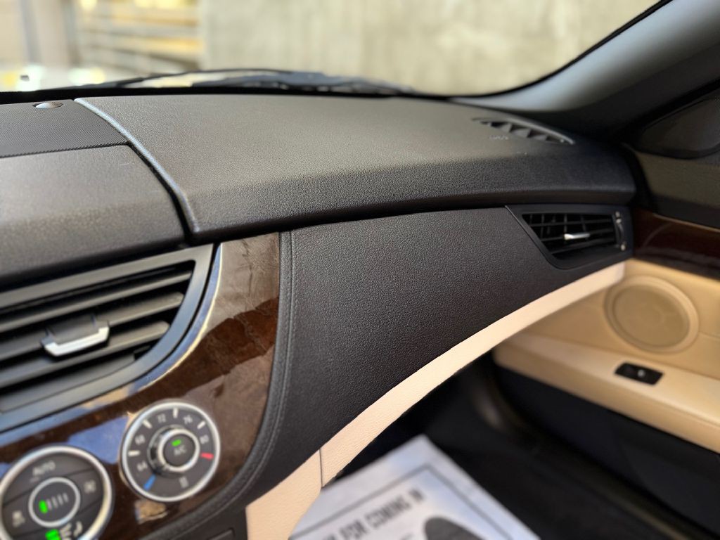 2013 BMW Z4 Image 35