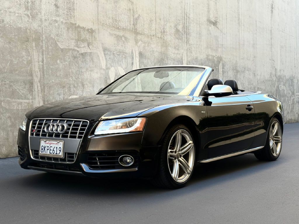 2010 Audi S5 Image 1
