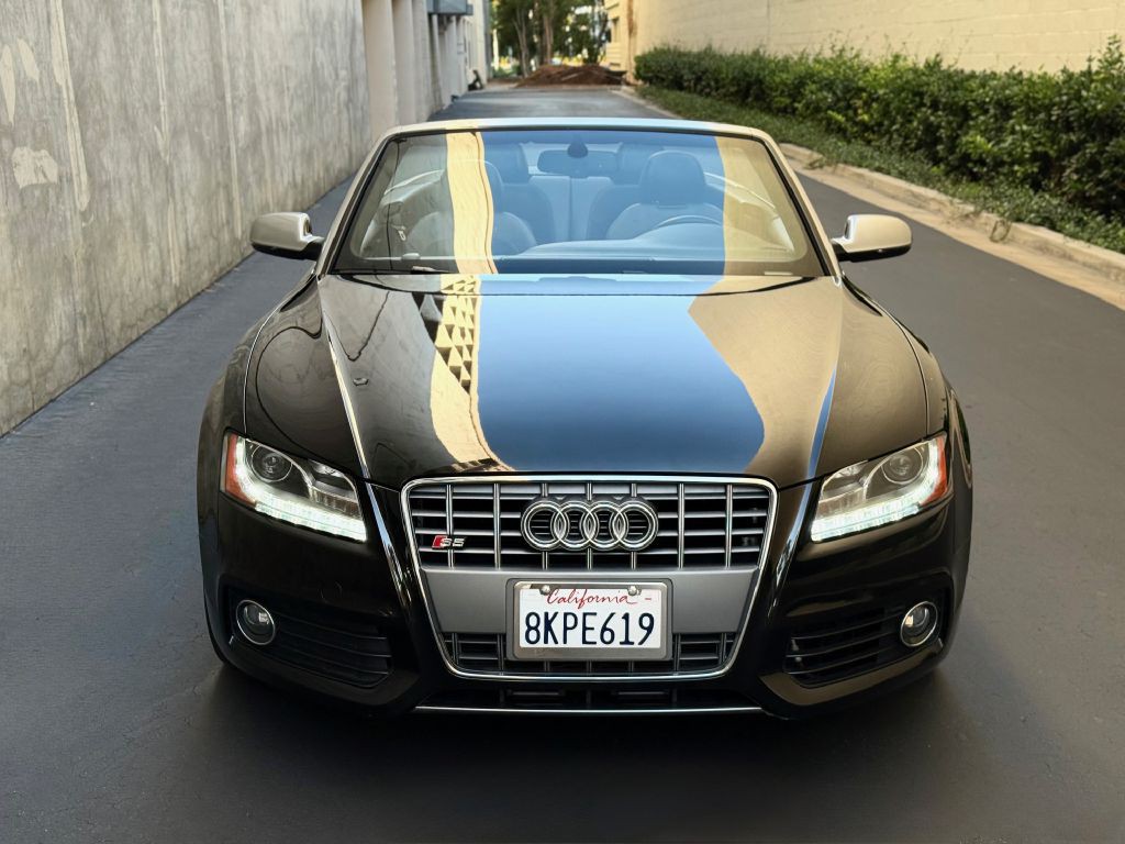 2010 Audi S5 Image 3