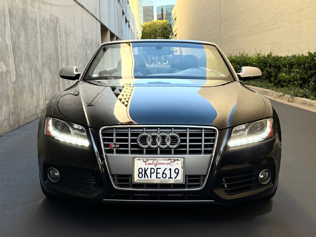 2010 Audi S5 Image 4