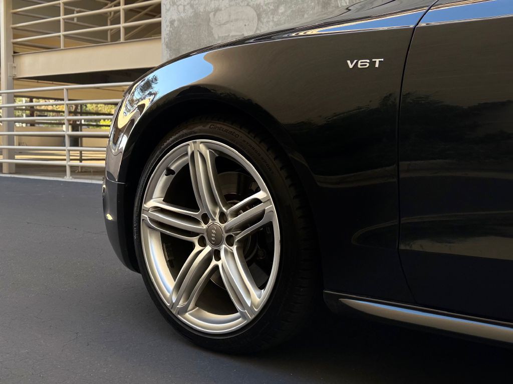 2010 Audi S5 Image 9