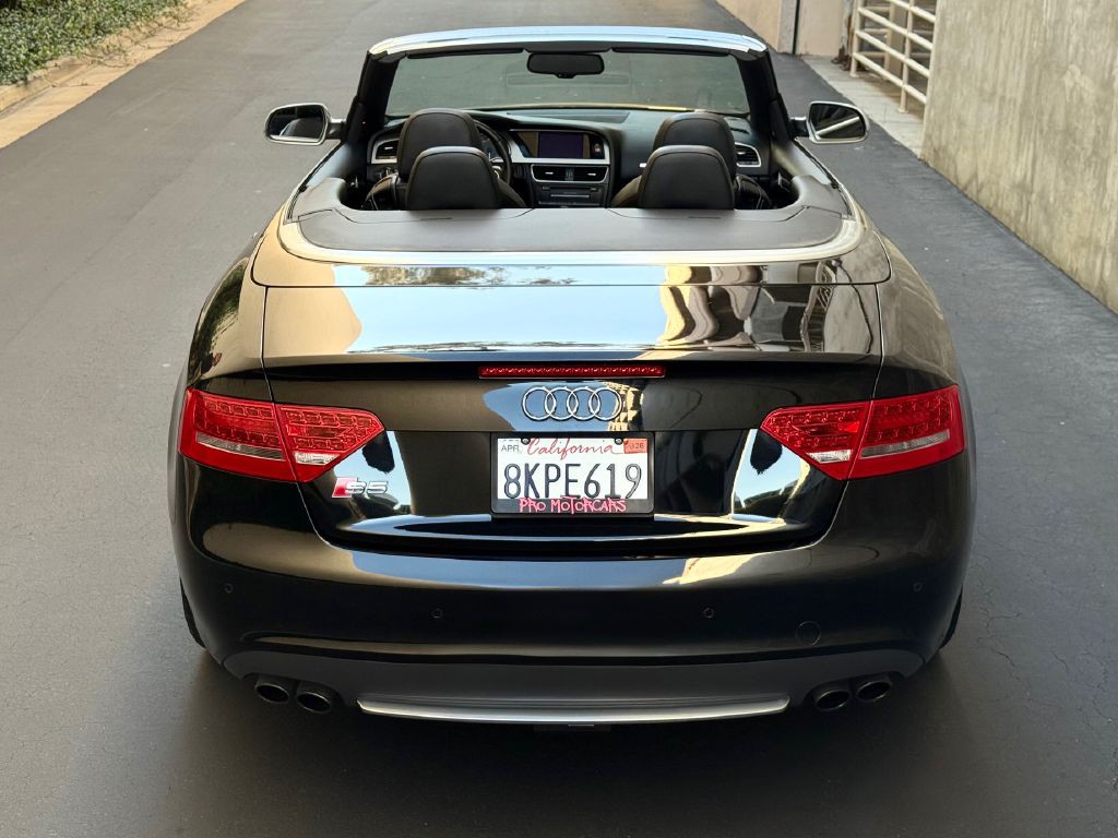 2010 Audi S5 Image 12