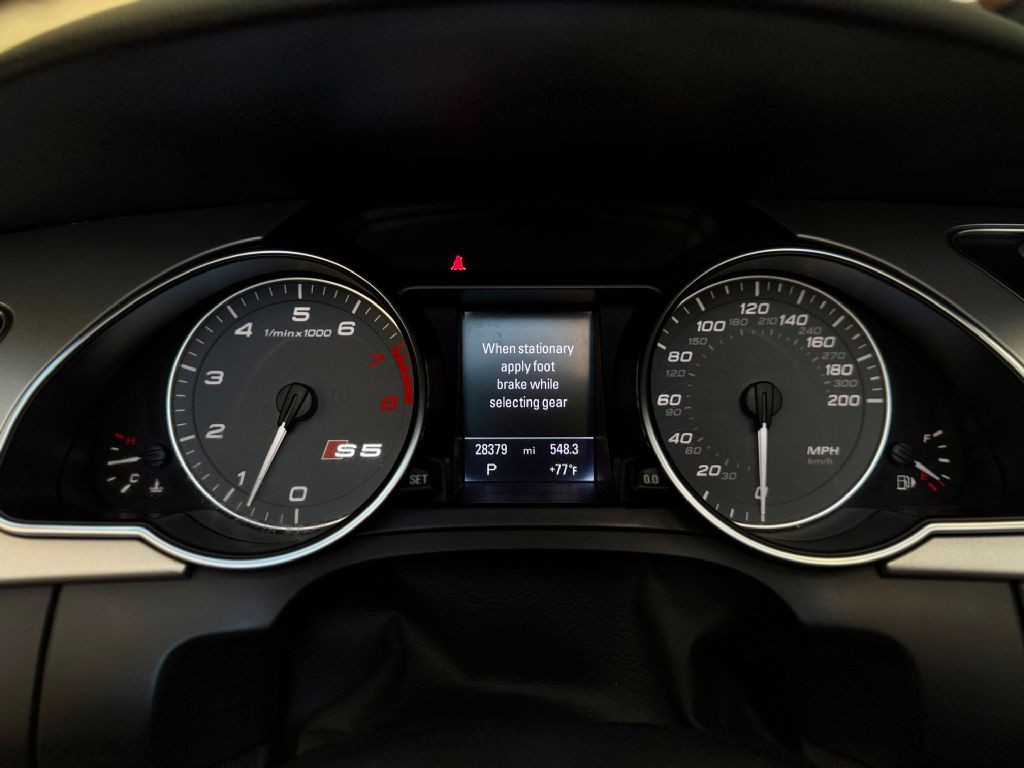 2010 Audi S5 Image 38
