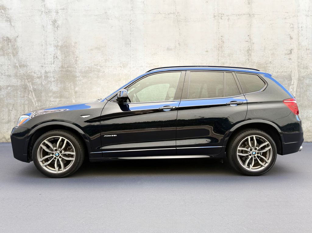 2017 BMW X3 Image 7