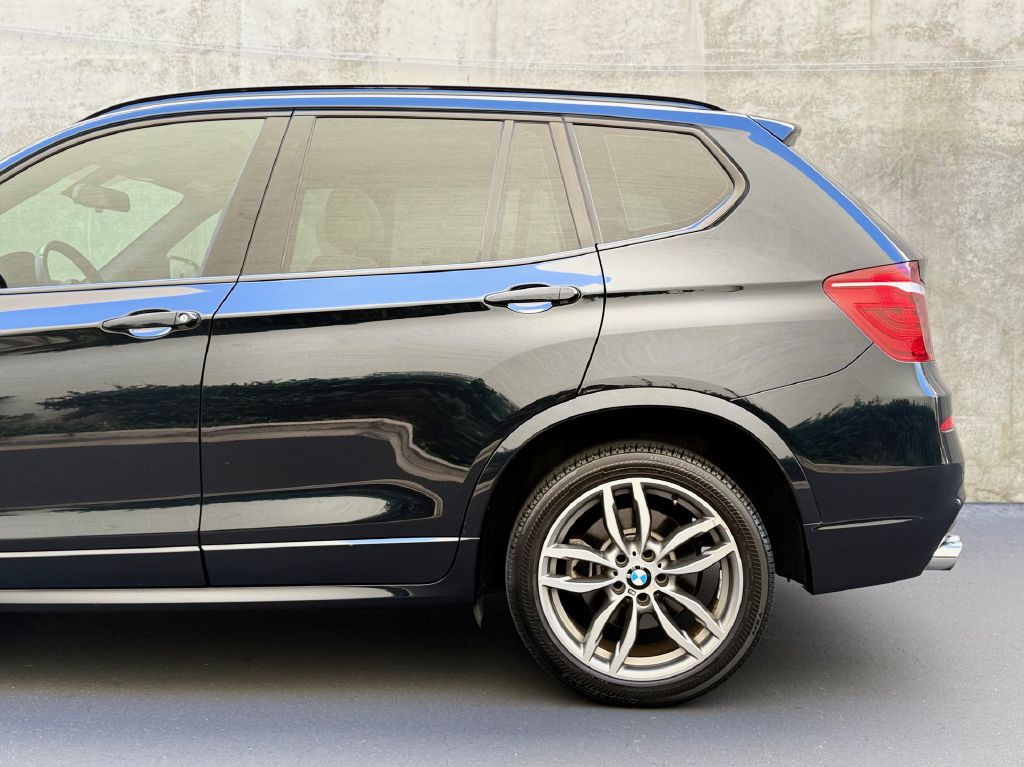 2017 BMW X3 Image 10