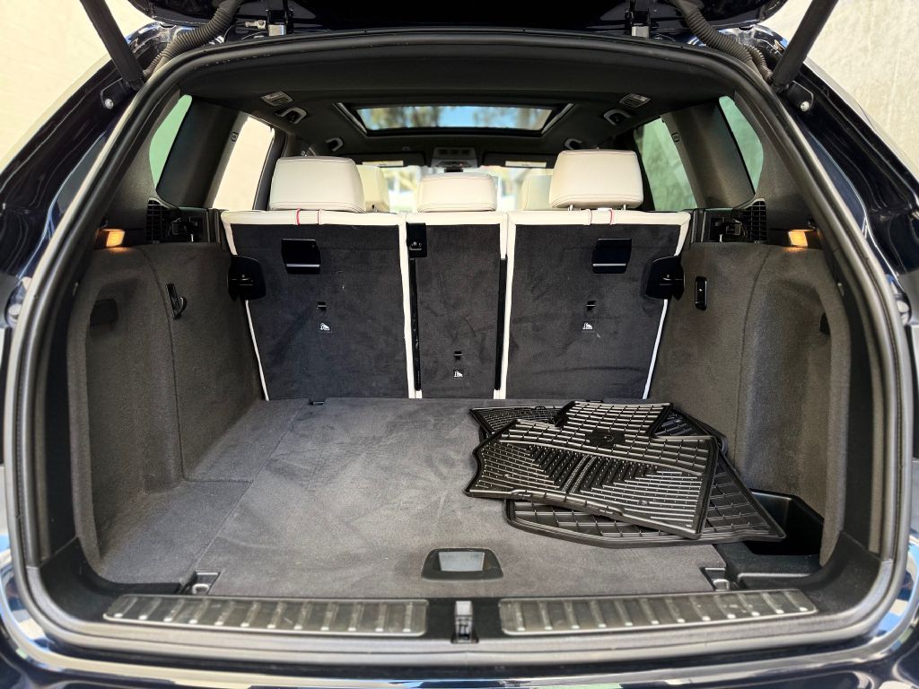 2017 BMW X3 Image 27