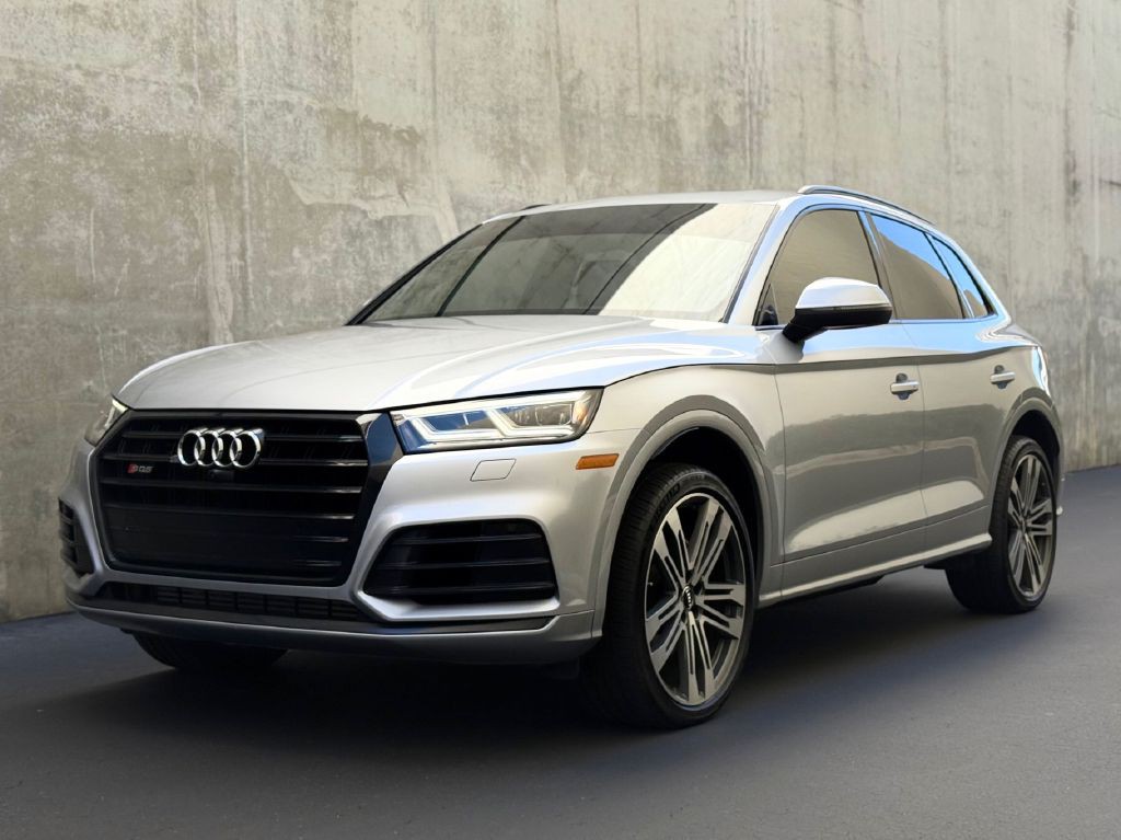 2019 Audi Q5 Image 1