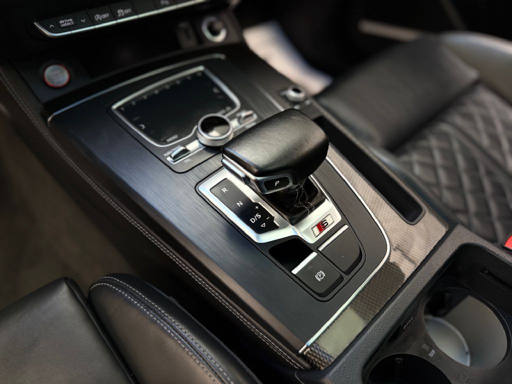 2019 Audi Q5 Image 25