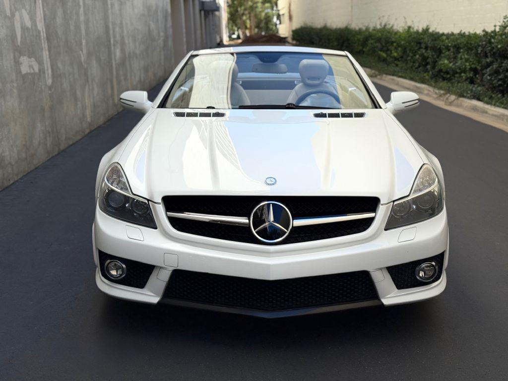 2011 Mercedes-Benz SL-Class Image 7
