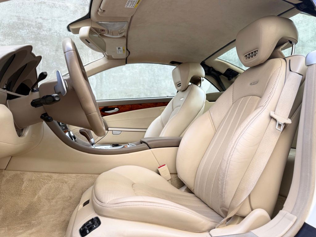 2011 Mercedes-Benz SL-Class Image 51