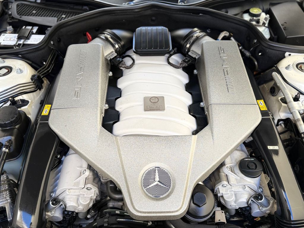 2011 Mercedes-Benz SL-Class Image 53
