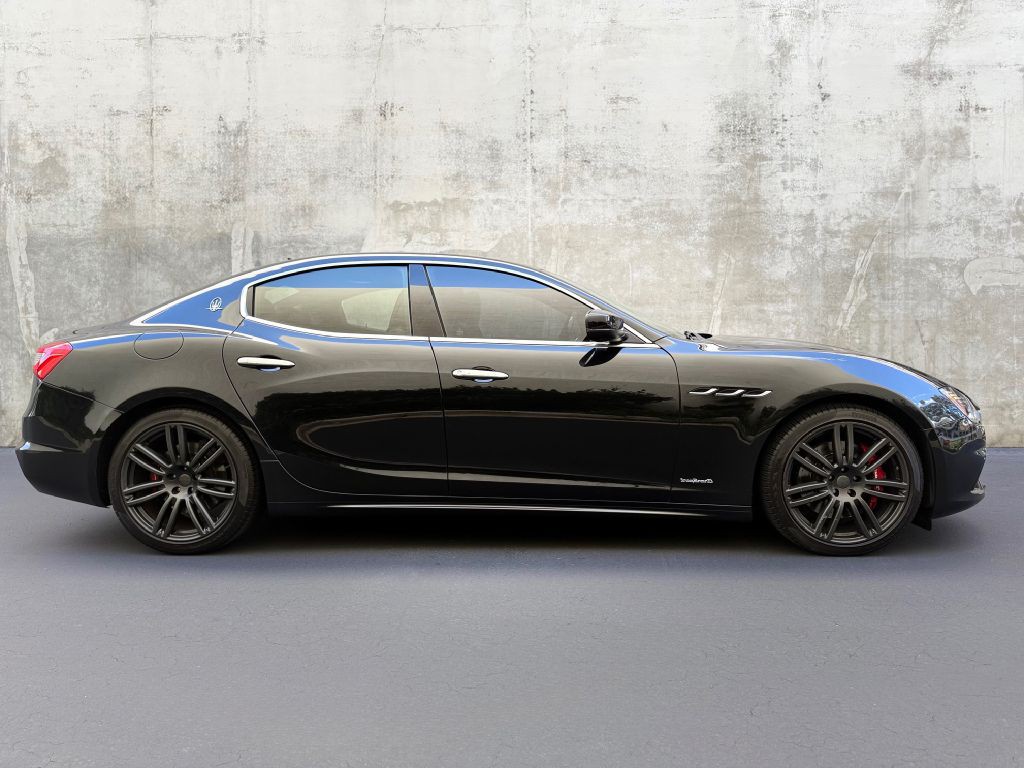 2018 Maserati Ghibli Image 8