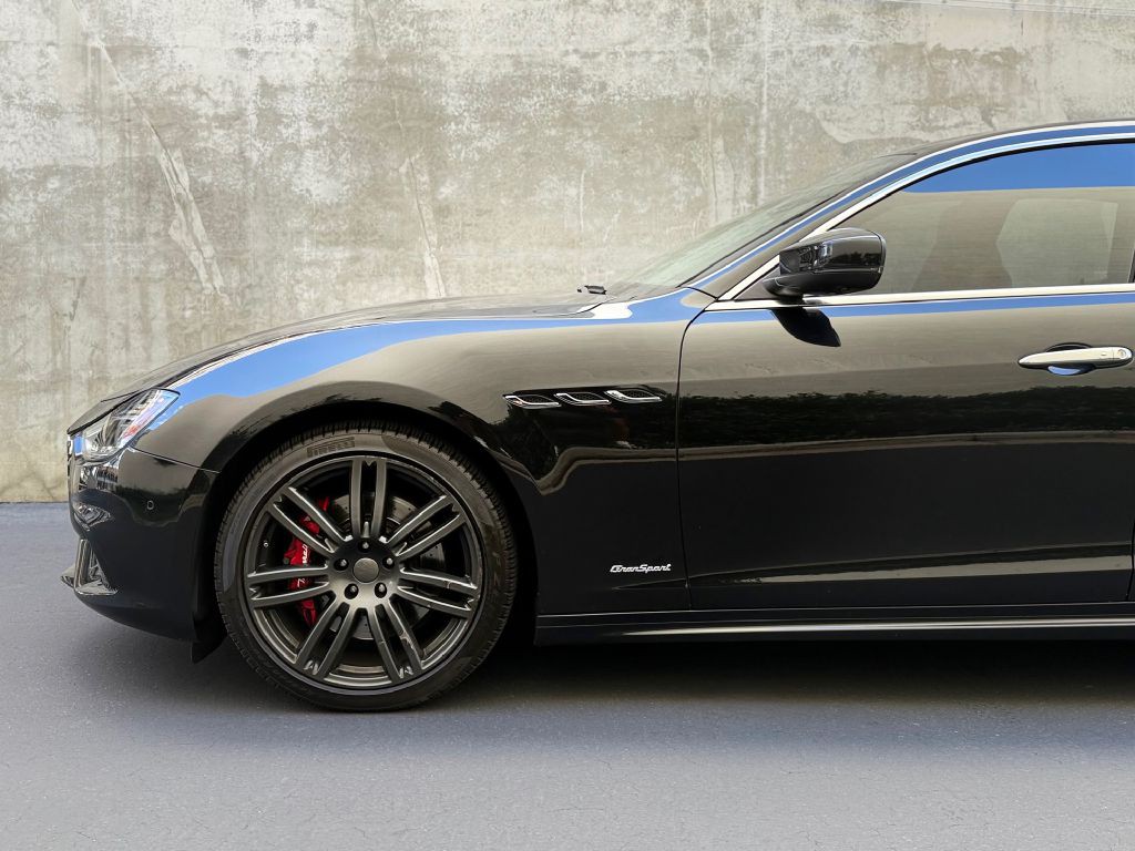 2018 Maserati Ghibli Image 9