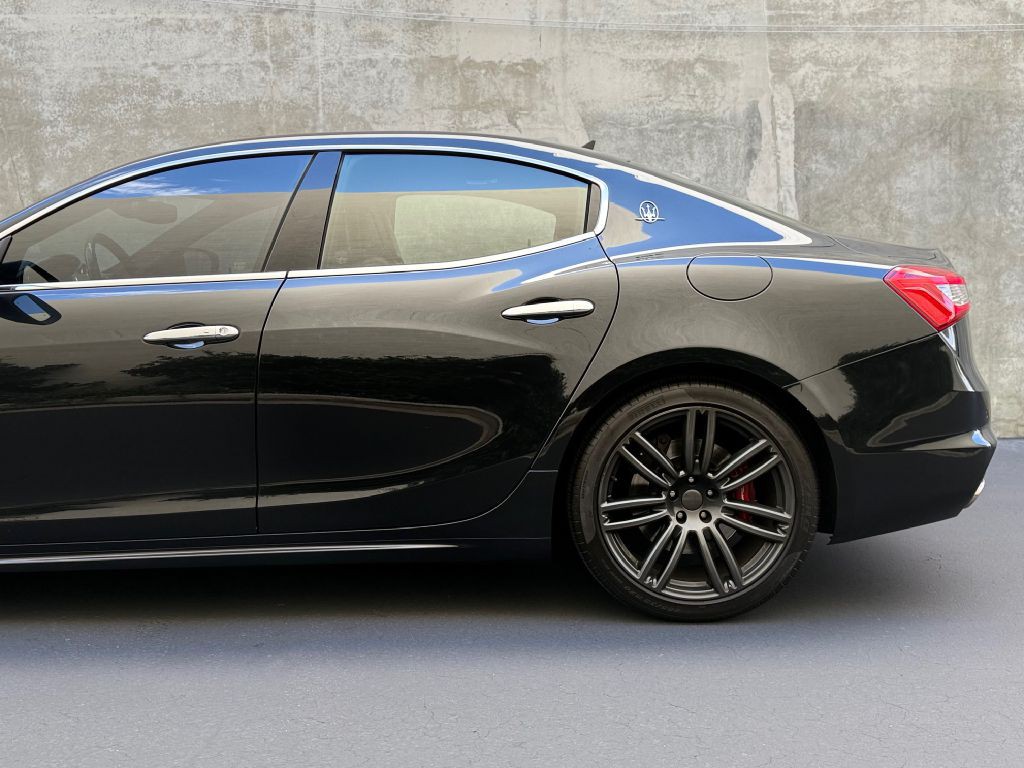 2018 Maserati Ghibli Image 10
