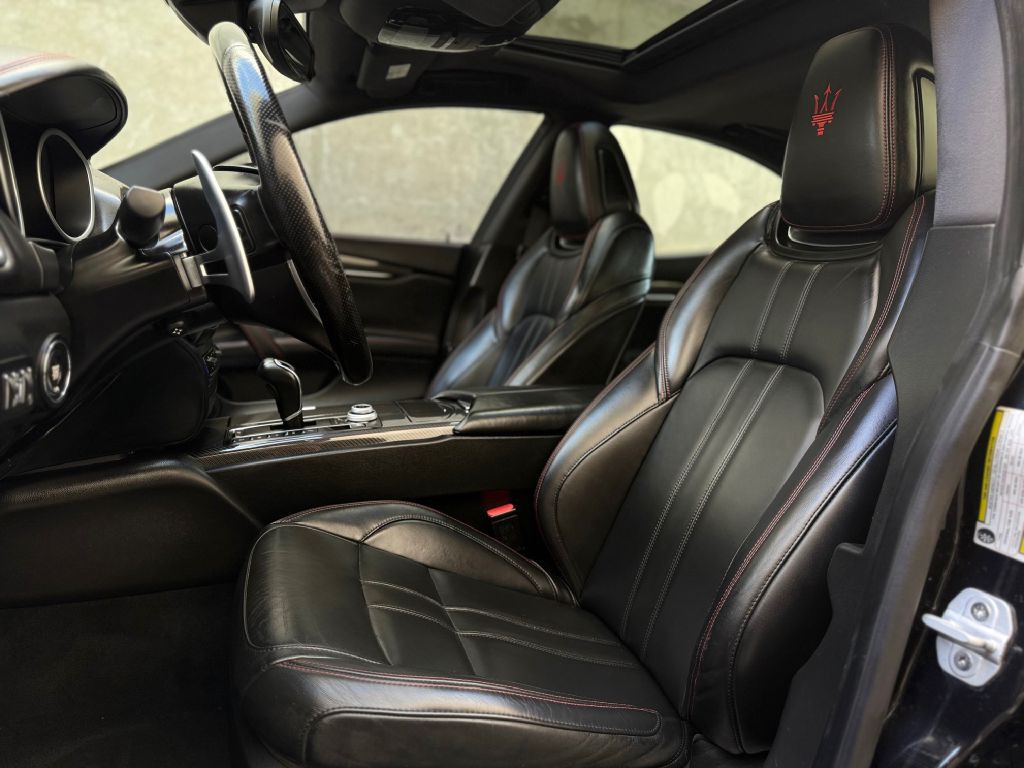 2018 Maserati Ghibli Image 18